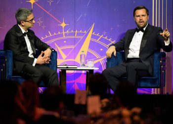 JD Vance pukne taj anketar je ‘A ** rupa’ za nazivanje ‘intelektualnom’