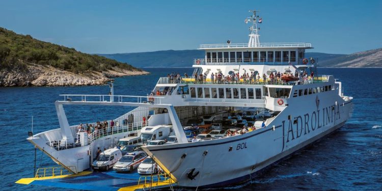 Jadrolinija danas uvodi dodatno putovanje na liniji Split