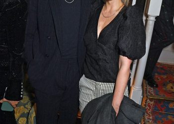 James Norton kaže da je ‘ludo zahvalna’ na boli njegovog razdvajanja od 28 tjedana kasnije zvijezde Imogen Poots dok se kreće s Lily Allen