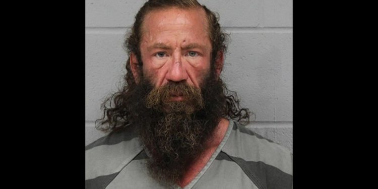 Joe Rogan rekao je policajcima jetrenog Kinga ‘nestabilnim’ i čuo je da je Influencer imao “značajno pitanje lijekova” prije uhićenja: Izvještaj