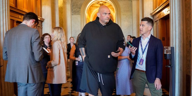John Fetterman probija vlastitu Demokratsku stranku zbog prosvjeda LA -a: “Izgubimo moralni visoki teren”