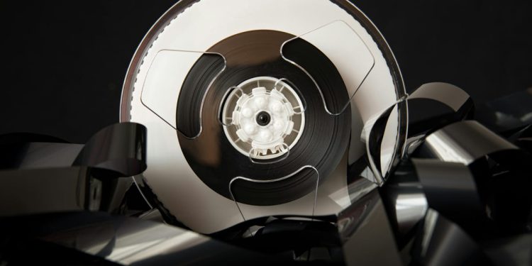 KAPITALAC U SUSJEDSTVU U Šibenik ovo ljeto dolazi zaista legedarna filmska zvijezda!