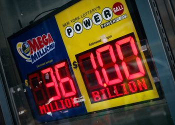 Kalifornijski igrač lutrije slijeće mega 204 milijuna dolara powerball jackpot