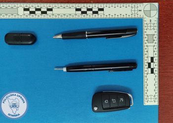 Kamerom unutar kemijske olovke 67-godišnji Talijan snimao nagu djecu na plaži