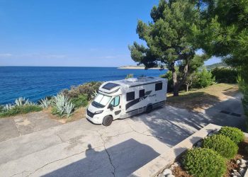 “Kamperima dođu ljudima ispred kuća na Cresu, a imaju kamp samo 3 km dalje!