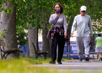 Kanadski požari: Kako zaštititi pluća kao dim od smrtonosnog Manitoba Inferno dosežući Europu