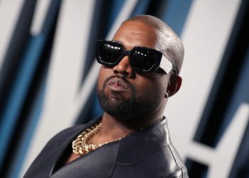 Kanye West opet mijenja ime – Media – RT Entertainment