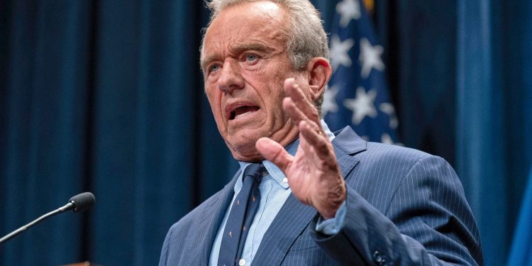 Kennedy remontni odbor za cjepivo u nadi da će vratiti ‘javni povjerenje’