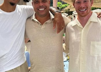 Kevin de Bruyne brendovi Brazil ikona Ronaldo kao ‘najljepša legenda u igri’ dok je odmorio s Liverpoolovom zvijezdom u Francuskoj