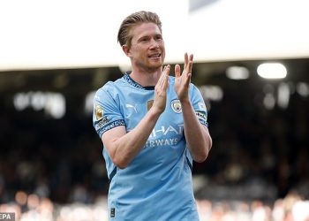 Kevin de Bruyne održao je “razgovore” sa Shock Premier ligom prije nego što se pridružio Napoliju na besplatnom transferu, jer legenda Man Cityja izgleda kako bi dokazala da su sumnjičari u krivu nakon što su odbijeni novi ugovor