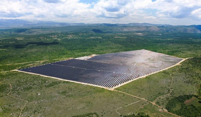 Kineski proizvođač solarnih panela pohvalio se elektranom braće Brajković u Hodovu kod Stoca