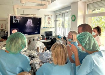 Klinika za plućne bolesti KBC-a Split: prva punkcija limfnih čvorova sredoprsja pod kontrolom endobronhalnog ultrazvuka (EBUS)