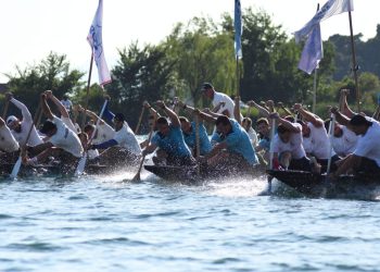 Komin je bio domaćin još jednog spektakla na Neretvi. Zagreb je slavio ispred Komina, Stabline i Rogotina