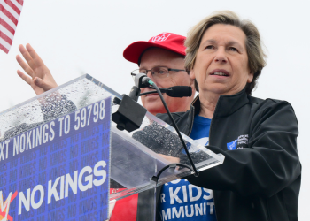 Konzervativci slama Weingartenov govor “Nema dana kraljeva” dok odlazi DNC