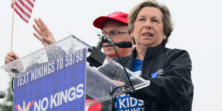 Konzervativci slama Weingartenov govor “Nema dana kraljeva” dok odlazi DNC