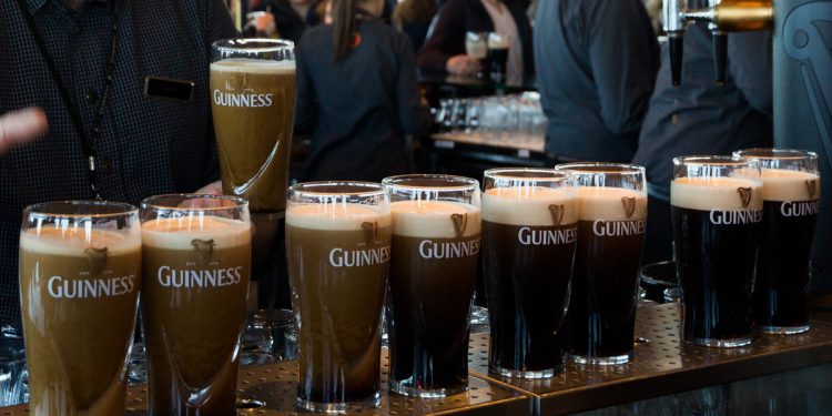 Konzumiranje alkohola u Irskoj pada za gotovo 5% u godini
