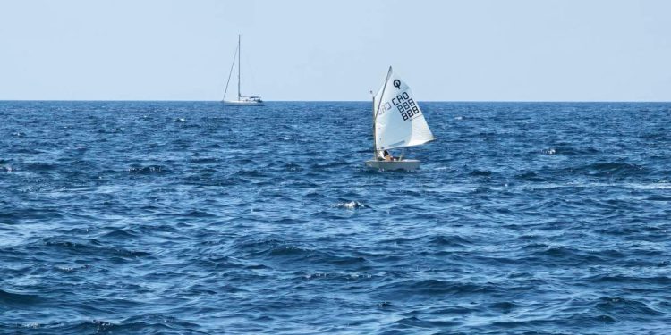 Kroz jutro na sjeveru bura, poslijepodne maestral