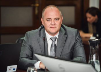 Kuzmanić dao ostavku u Gradskom vijeću: “Ja sam se spasio. Žao mi je Splita”