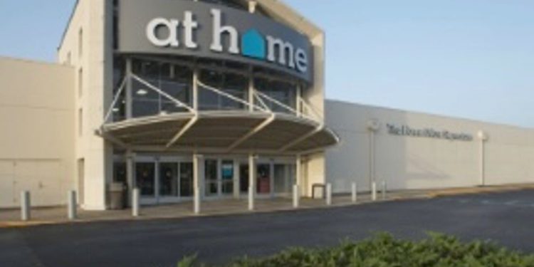 Lanac namještaja kod kuće datoteke za bankrot i najavljuje planove za zatvaranje trgovina