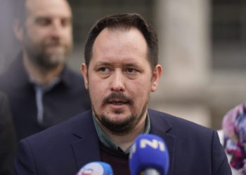 Lolić: “Nakon svih Keruma, Kutli, Sanadera, Vidoševića i sličnih junaka u povijesti našeg grada, lampioni se pale Bojanu”