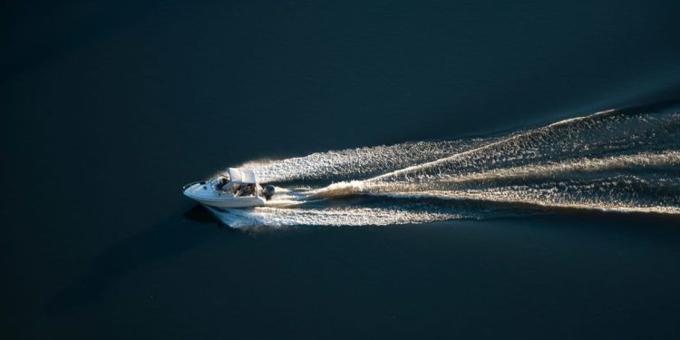 MILNA Stranac glisirao manje od 300 metara od obale, a nije imao ni dozvolu za upravljanje brodicom!