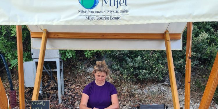 MLJET Sajam domaćih proizvoda “Iz poja na trpezu”