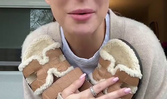 Majka istočnog predgrađa, 29, prisiljena na izbacivanje više od 13.000 dolara za par sandala nakon što je napravila jednu veliku pogrešku u High End Boutique Hermès