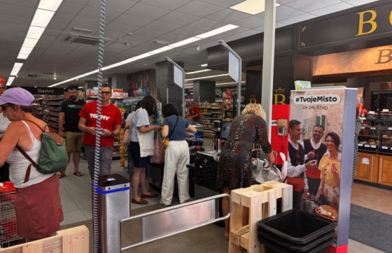 Manje gužve: Konačno stigle samoposlužne kase i u lapadsku butigu