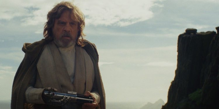 Mark Hamill raspravlja o svom ‘puno, puno tamnijem’ kanonu glave zašto je Luke Skywalker postao ‘samoubilački pustinjak’ u Ratovima zvijezda: Posljednji Jedi