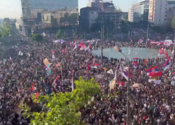 Masovni anti-GOVT prosvjedi pogodili su srpsku prijestolnicu (video)-RT World News