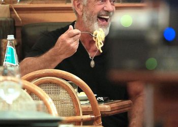Mel Gibson (69) kreće na tjesteninu u Rimu usred rada na nastavku jednog od svojih ikoničnih filmova