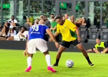 Messijev tjelohranitelj ponižava Ronaldinho