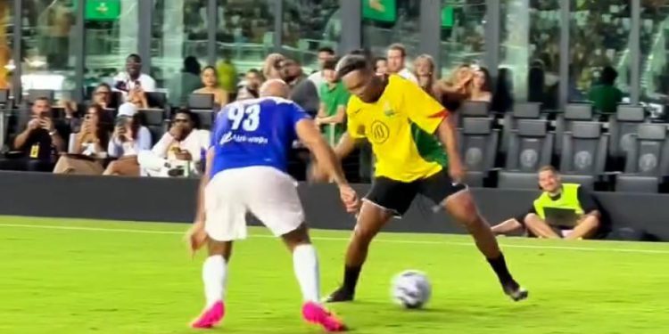 Messijev tjelohranitelj ponižava Ronaldinho