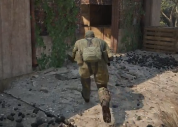 Metal Gear Solid Delta: Snake Eater ima internetski način za više igrača nazvan FOX Hunt s potpuno drugačijim igranjem od Metal Gear Online