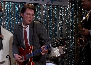 Michael J. Fox kaže da je potraga za izgubljenom gitarom Martyja McFlyja iz leđa u budućnost