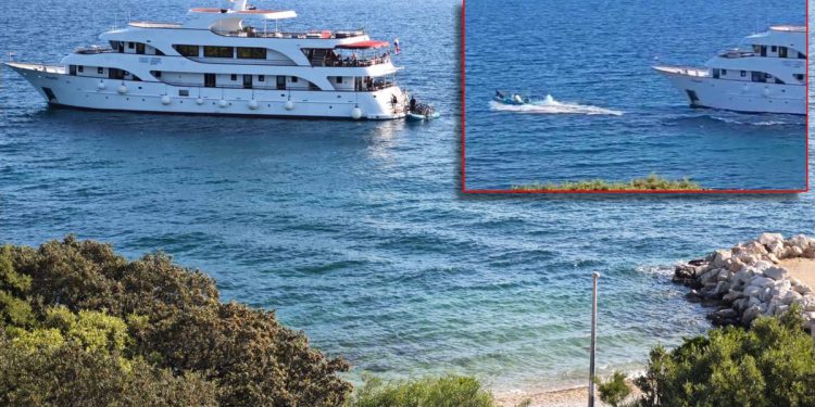 Mini kruzerom se usidrili na samu plažu, pa glisirali gumenjakom 20 metara od obale!