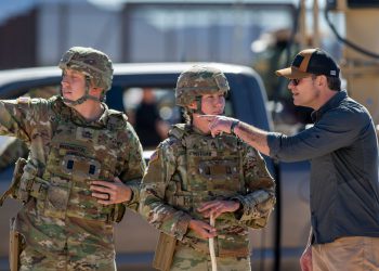 Ministarstvo obrane SAD -a proširuje se militariziranu zonu duž Teksaške granice