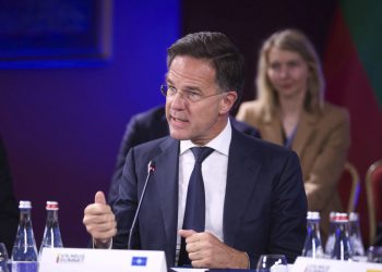 NATO BOSS zahtijeva veliku vojnu potrošnju – RT World News