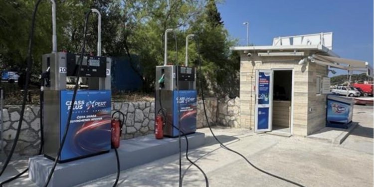 NEVJEROJATNA PROMJENA! Benzinska postaja u Križnoj luci ponovo radi