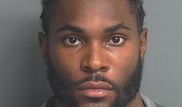 NFL zvijezda Jimmie Ward uhićen kod kuće u 5:30 sati pod optužbom za obiteljsko nasilje