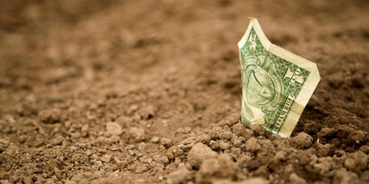 Nakon dva tjedna pada, dolar ojačao prema košarici valuta