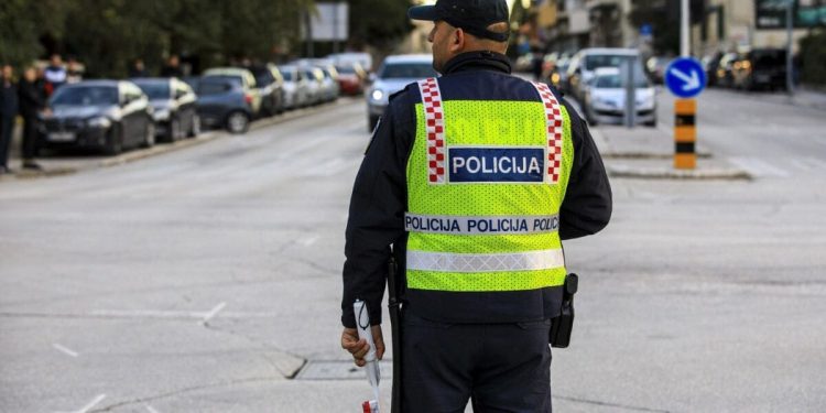 Nalet automobila na pješaka u Splitu: Policija hitno traži svjedoke!