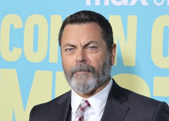 Nick Offerman i parkovi i rekreacija glumi ‘Heartbroken’ i ‘SMS cijeli dan’ preko pucanja Jonathana Jossa