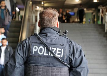 Njemačka policija pokreće se u cijeloj zemlji na mreži ‘Govor mržnje’ – RT World News