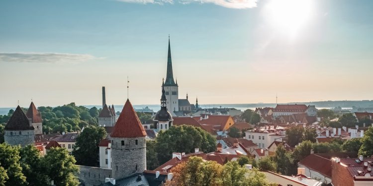 Novinar državnih zatvora EU za rad s ruskim medijima – RT Rusija i bivši Sovjetski Savez