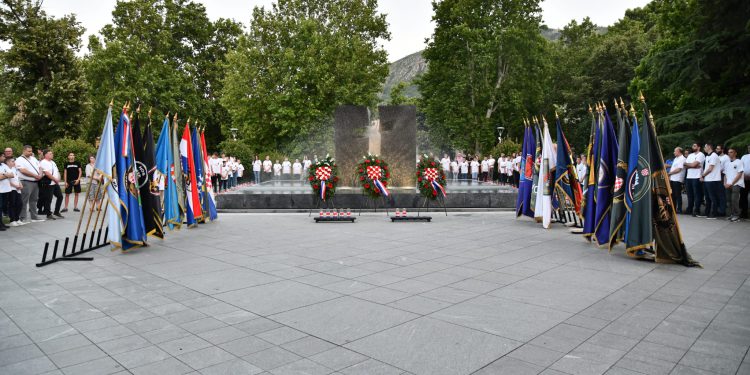 Obilježena 33. obljetnica Lipanjskih zora