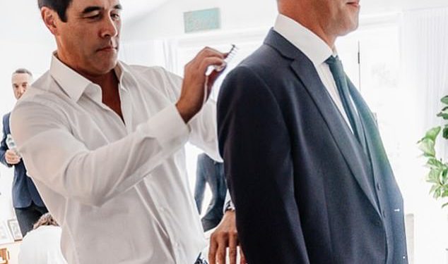 Obožavatelji su šokirali jednu ogromnu razliku između zvijezde kuće i gostovanja Jamesa Stewarta i njegovog identičnog blizanca – pa možete li je uočiti?