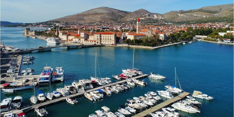 Održana konstituirajuća sjednica Gradskog vijeća Grada Trogira