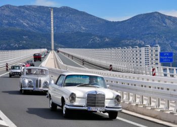 Oldtimer Rally Ston prvi put sudionicima otkriva i ljepote Dubrovačkog primorja
