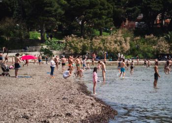 Ostaje li Hrvatska bez najljepših plaža? Stručnjak: “Ovo treba obeshrabriti”